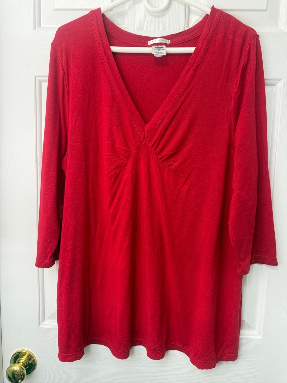 Old Navy Red V-Neck Long Sleeve Women's Top